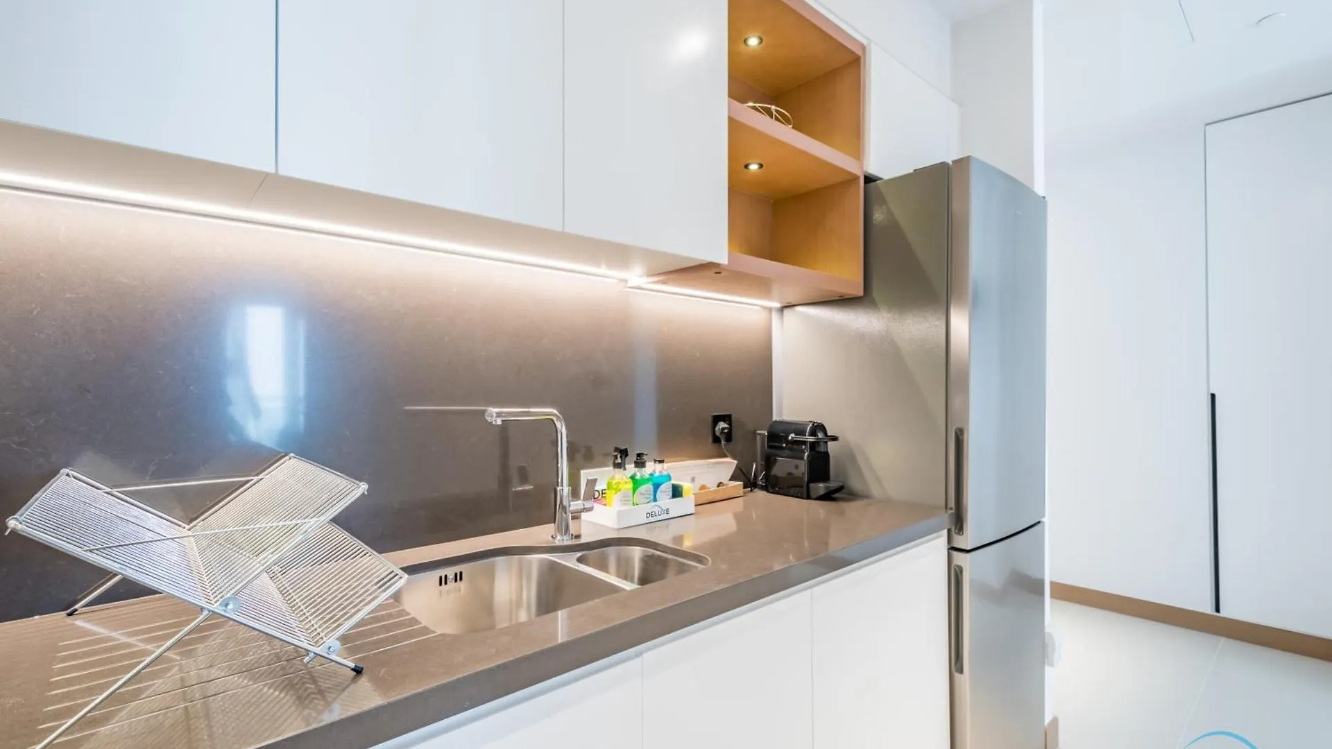Charming 2Br Apartment In Vida Residences, Dubai Marina By Deluxe Holiday Homes